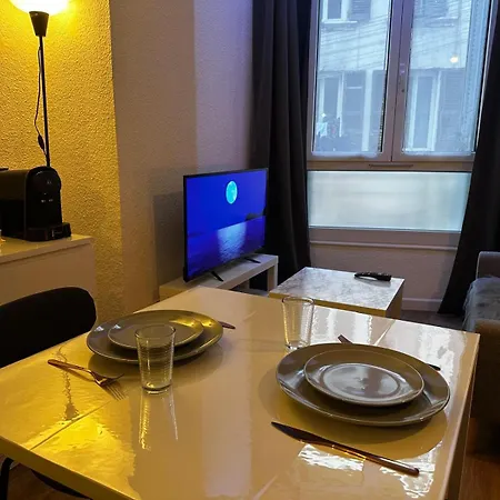 Cosy Centre Тулон