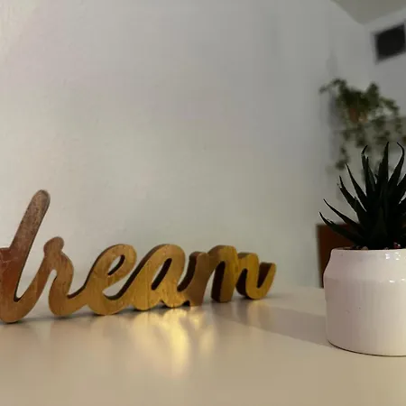 Cosy Centre Апартаменты *